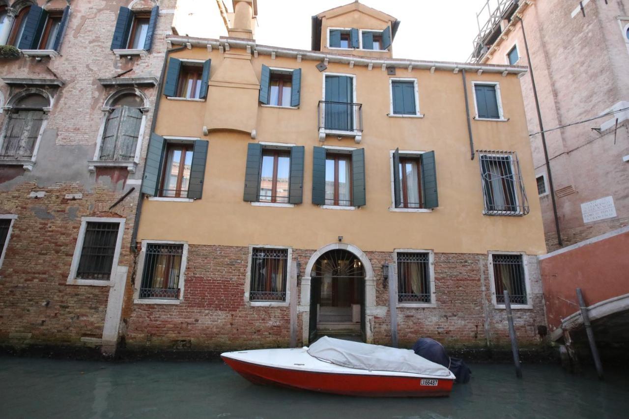 Alla Vigna Hotel Venice Exterior photo